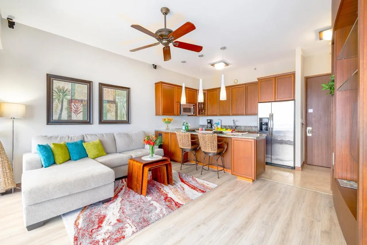 Appartamento Upscale Penthouse With Ocean Views - Free Parking Honolulu