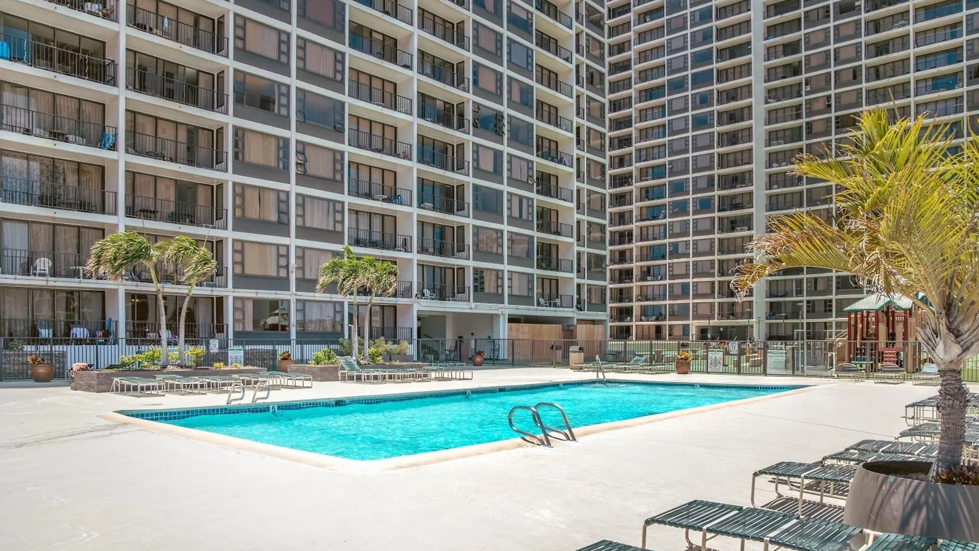 Appartamento Upscale Penthouse With Ocean Views - Free Parking Honolulu Stati Uniti